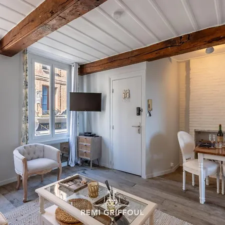 Appartement Dolphin View - 1st Floor - Charming Comfortable Flat On The Port *